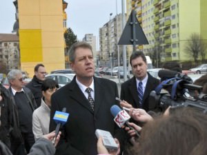 Iohannis reales preşedinte FDGR cu 27 de voturi pentru şi unul împotrivă