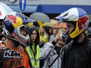 Chris Birch a câștigat Prologul Red Bull Romaniacs în fața a 6.000 de spectatori