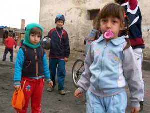 grădiniţă de vară pentru copiii de romi din copşa mică