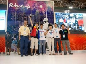 sibiul a dus românia pe 3 la campionatul mondial de fotbal robocup