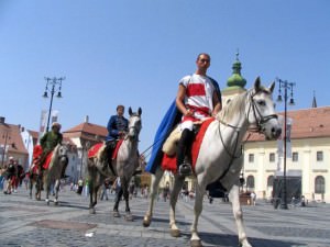 concert electrizant şi spectacol în premieră în deschiderea festivalului medieval