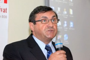 topul averilor rectorilor universităţilor din românia: oprean e pe primul loc cu un salariu de peste 30.000 de lei pe lună