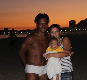 eric şi-a indopat fiul in brazilia. si-a dus familia într-o vacanta de vis