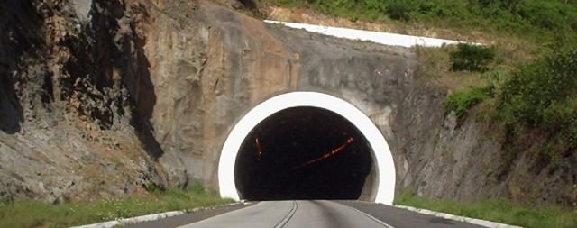 primul tunel de autostradă din ţară pe tronsonul sibiu-orăştie, întârziat de probleme de expropriere