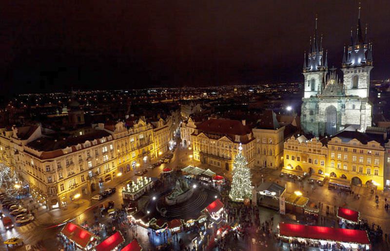 europe-s-best-christmas-markets-09