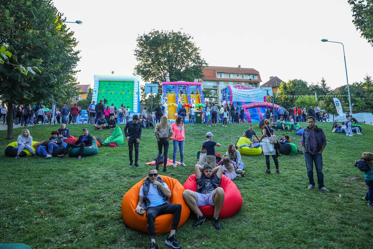 Cel Mai Cool Street Food Revine La Sibiu Zeci De Food Truck Uri Pun