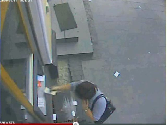 video – o sibiancă a luat 1.000 de lei de la un bancomat, dar banii nu erau ai ei! vezi dacă o cunoști!