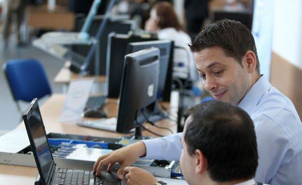 companiile de software vor recruta personal pentru angajări în 2012 la sibiu