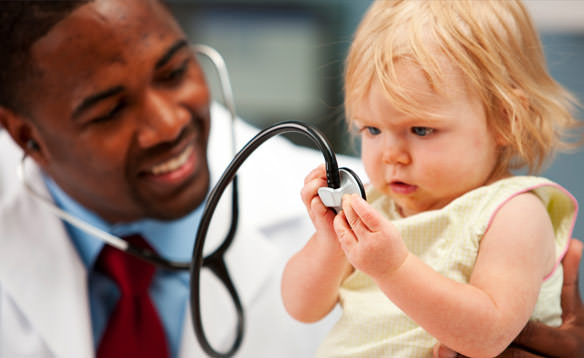 ministerul sănătăţii selectează medici într-un proiect de dezvoltare a chirurgiei cardiovasculare pediatrice