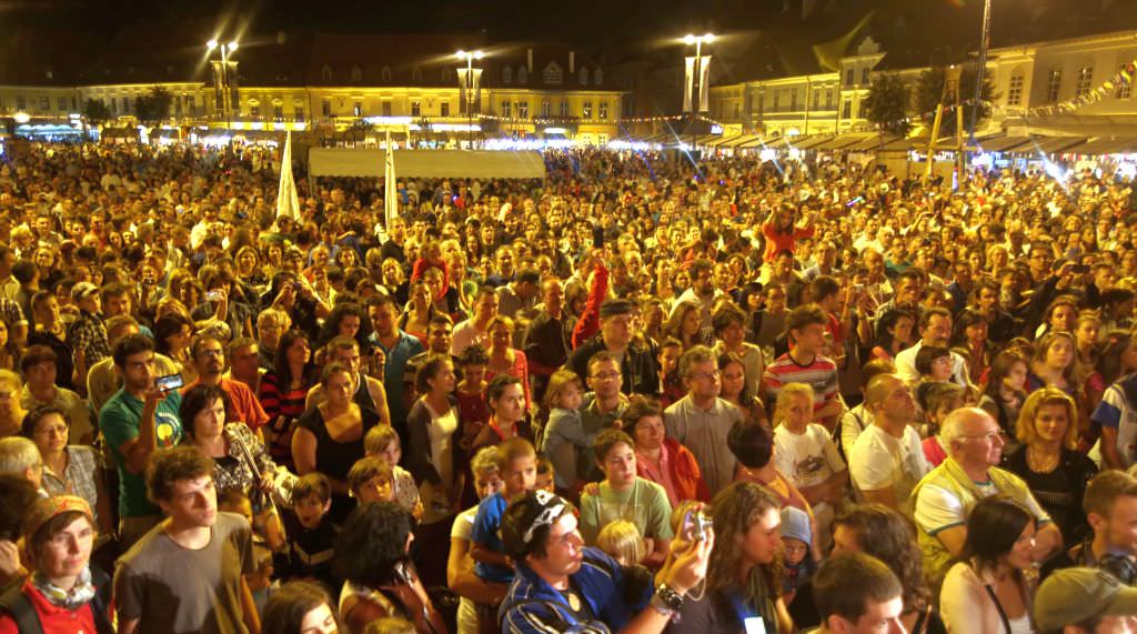 peste 20.000 de spectatori la festivalul medieval “cetăți transilvane” sibiu 2013