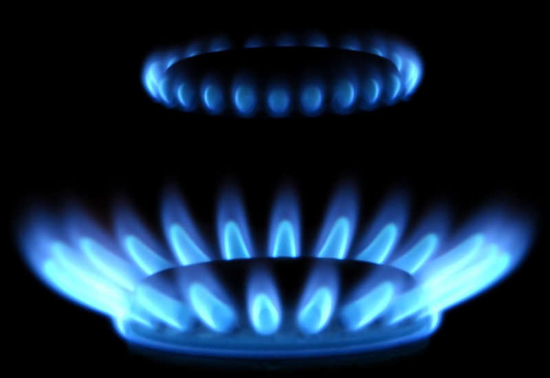 prețul gazelor crește cu maximum 1% pentru populație și cu 2% pentru consumatorii industriali începând de marți