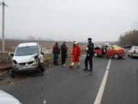 accident blăjel două autoturisme s-au tamponat
