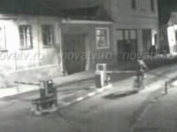 video: a intrat cu bicicleta în barieră – vezi imaginile!