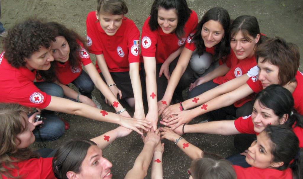crucea roșie sibiu își pregătește voluntarii. ce învaţă