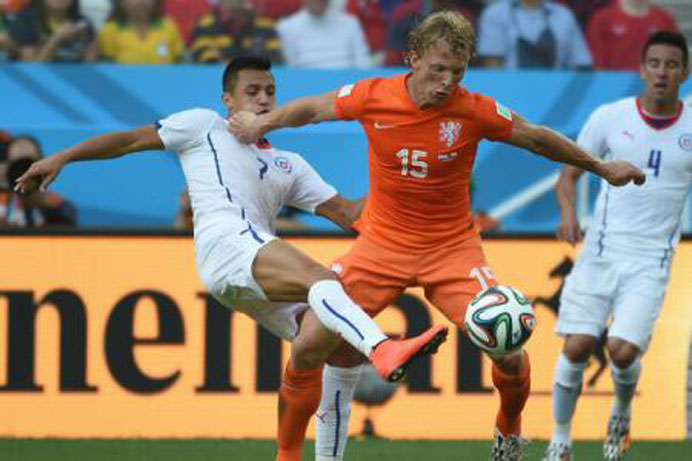 olanda invinge chile, scor 2-0, si incheie grupa b de la cupa mondiala pe primul loc
