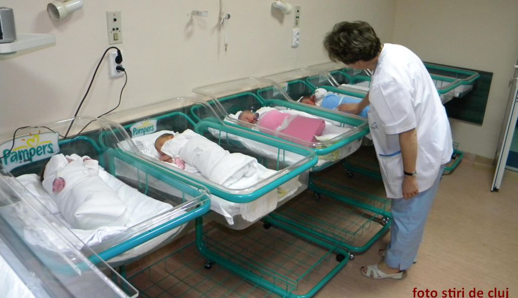 sibiul în topul județelor în care minorele au născut copii în anul 2013