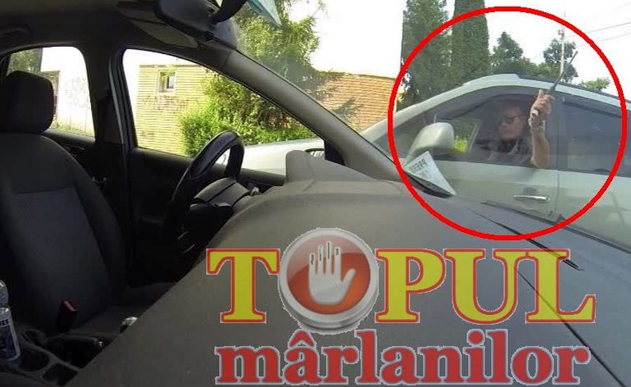 video foto un individ vandalizează mașini într-o parcare din sibiu (imagini scandaloase)
