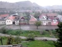 video prăpăd la ighiş- peisaj dezolant după ploaia din această după-amiază