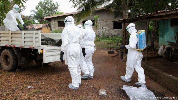 imagini de groaza din focarul ebola care arata suferinta oamenilor!