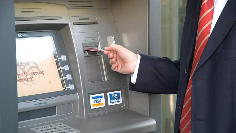 atenţie la bancomate: cum te fura băncile