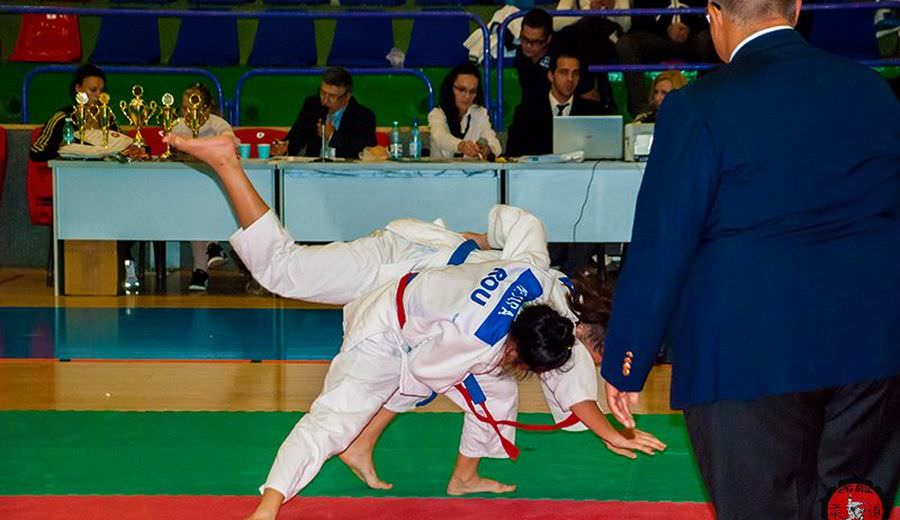 invitație la un turneu internaţional de judo între 13-14 septembrie la sibiu
