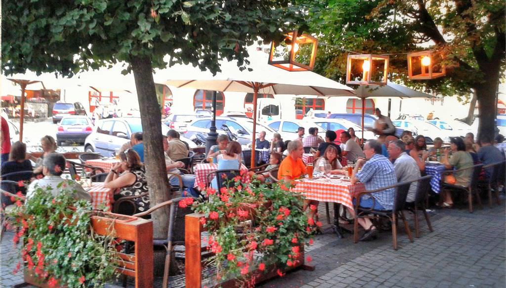 sibiul are singurul restaurant din românia unde bicicliștii primesc reducere 10 % la nota de plată