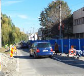 video foto s-a montat pasarela pietonală ce înlocuiește podul din zona pieței cibin