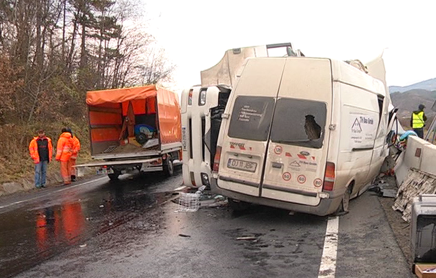 accident grav la talmaciu. doi șoferi morți pe dn7 (update video)