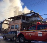 update video foto a luat foc o casă de locuit pe strada hochmeister în sibiu