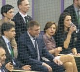 Klaus Iohannis și Carmen la Cupa Davis. Au stat în lojă cu finul Vecerdea și au adus noroc României! (VIDEO FOTO)