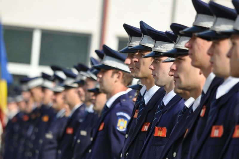 miercuri e ziua poliției române. iată ce surprize vi s-au pregătit!