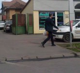 video foto - 20 de șmecheri cu mașini de poliție parcate neregulamentar în sibiu, în mai puțin de o lună