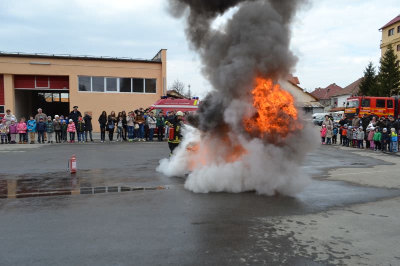 foto sute de copii au trăit clipe incredibile la sibiu. au stat cu sufletul la gură!