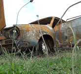 video foto un sibian a murit carbonizat într-o mașină. nimeni nu știe cum a ajuns acolo!