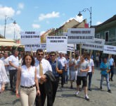 VIDEO FOTO Marș anti Ponta la Sibiu - A durat fix 15 minute și s-au strâns vreo 250 de oameni