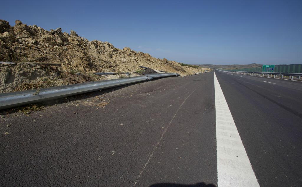 video – autostrada sibiu orăștie, inauguată fără să fie terminată. documentul care aruncă totul în aer!