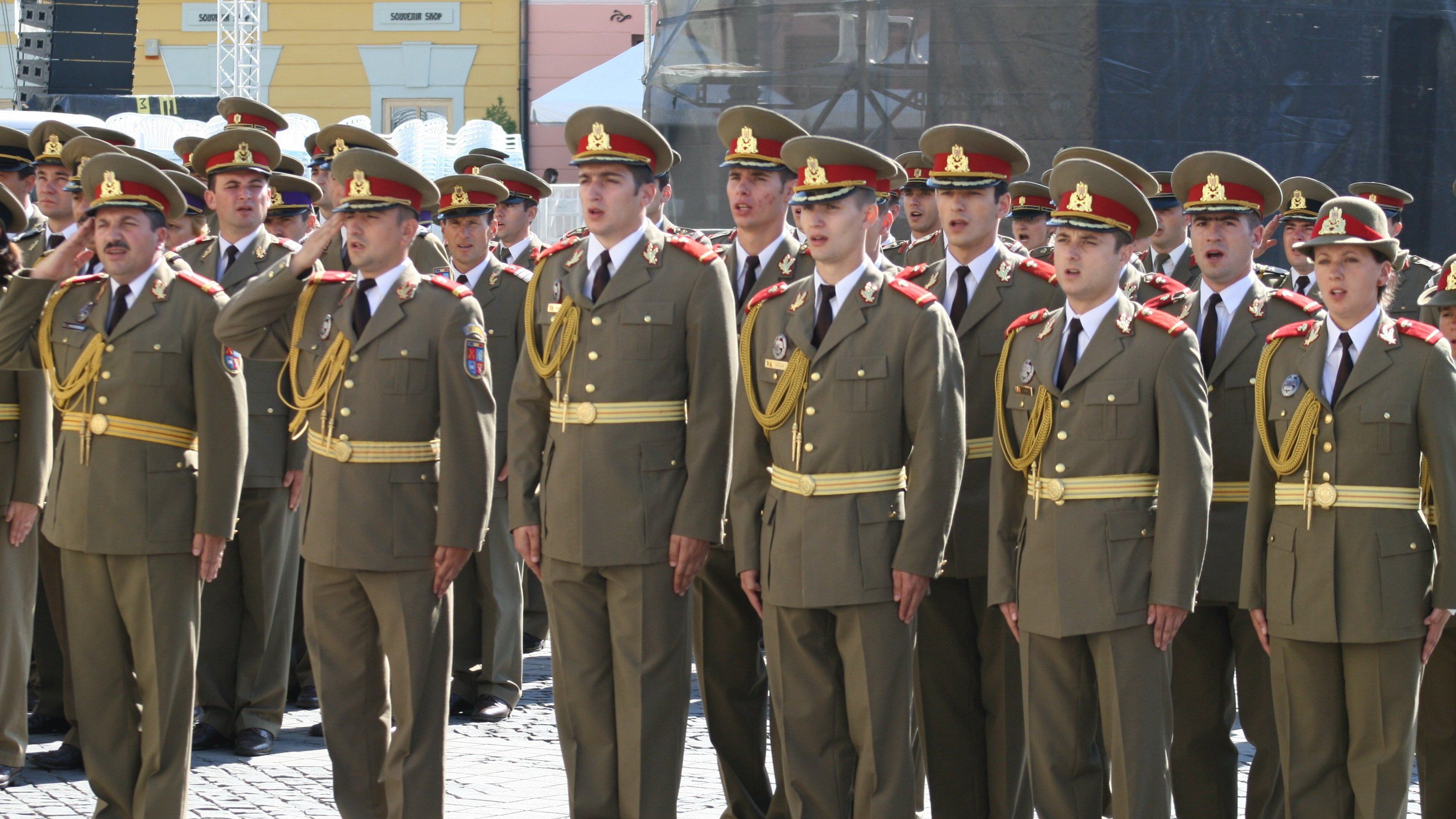 studenții de la academia forțelor terestre, deschid noul an universitar cu o ceremonie proprie