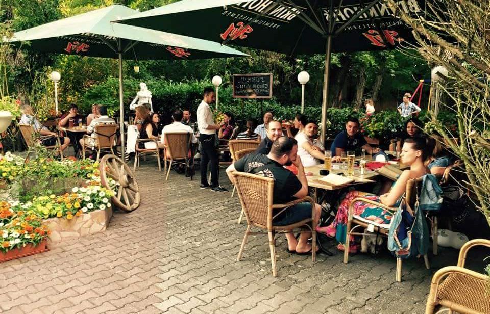 VIDEO – FOTO Cel mai tare restaurant românesc din Germania poartă numele Sibiului. Patron este Tîmplaru!