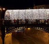 video şi foto – sibiul e parcă mai frumos ca oricând. magie în târgul de crăciun din piața mare!