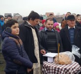 VIDEO FOTO – BUCURIE dăruită în prag de Sărbători pentru zeci de copii și familii nevoiașe din Sibiu. Ne-au răsplătit cu ZÂMBETE DE FERICIRE!