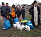 VIDEO FOTO – BUCURIE dăruită în prag de Sărbători pentru zeci de copii și familii nevoiașe din Sibiu. Ne-au răsplătit cu ZÂMBETE DE FERICIRE!