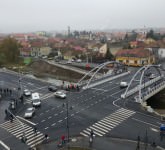 video foto date inedite despre noul pod peste cibin: are peste 280.000 de kilograme și aproape 39 de metri lungime!