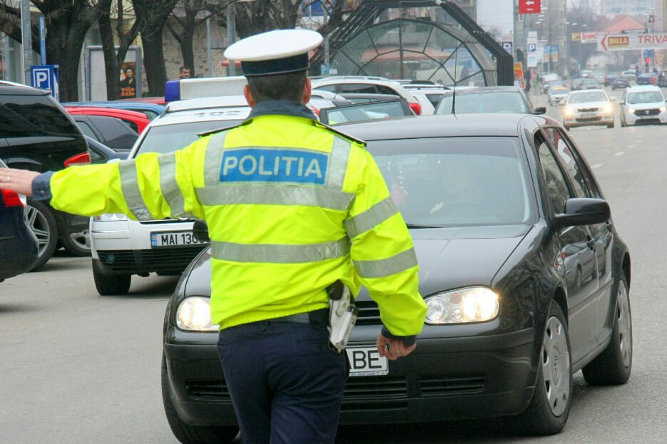 bilanțul poliției rutiere din sibiu pe weekendul trecut. din ce în ce mai mulți şoferi indolenți la volan!