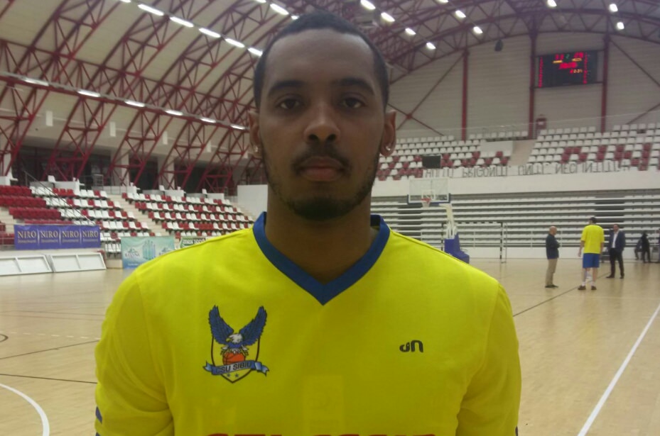 csu l-a transferat oficial pe desharick jamal guidry. joacă miercuri seara cu dinamo!