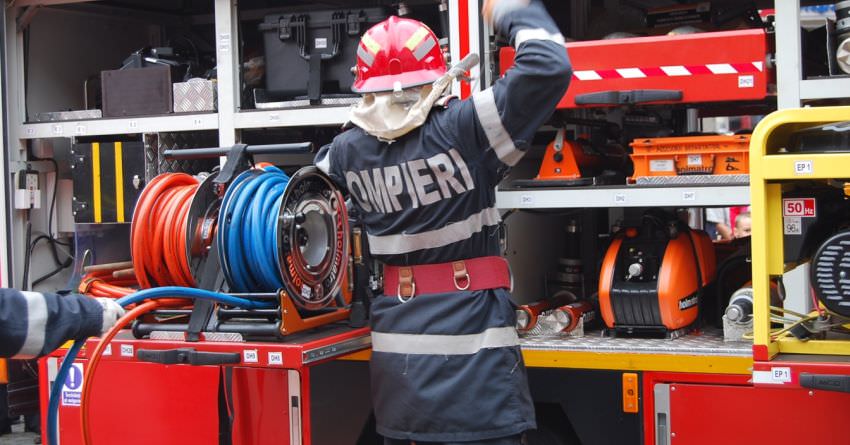 intervențiile pompierilor sibieni în weekend - zeci de persoane au avut nevoie de ajutor medical