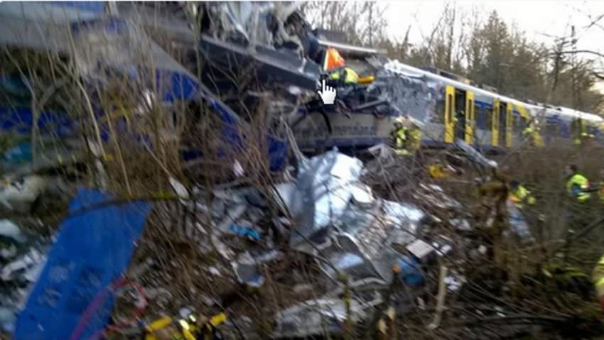 video – foto opt morți și peste 150 de răniți într-un accident feroviar în germania. două trenuri s-au ciocnit!