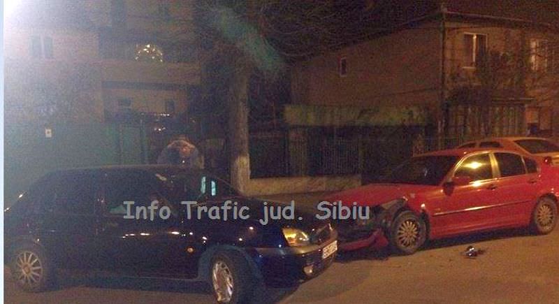 foto – un șofer mort de beat a parcat direct într-o mașină parcată. la sibiu pe strada hipodromului!