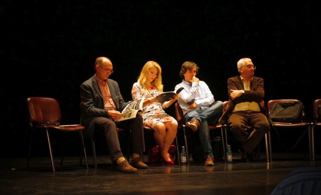 conferințe, recitaluri, mese rotunde și premii la simpozionul național „actualitatea cercului literar de la sibiu”