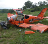 foto avionul căzut pe aerodromul măgura. cum arată aparatul de zbor după accident