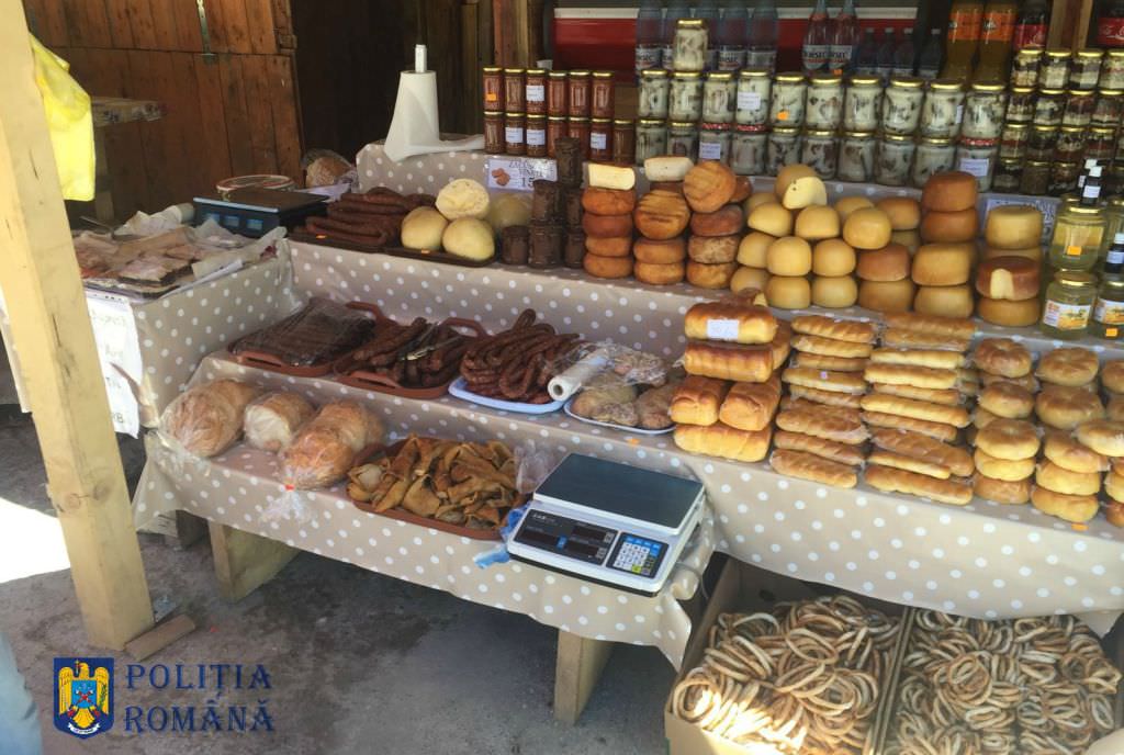 foto - razie la comercianții de produse tradiționale din zona bâlea lac și bradu. multe expirate și deloc ”de casă”